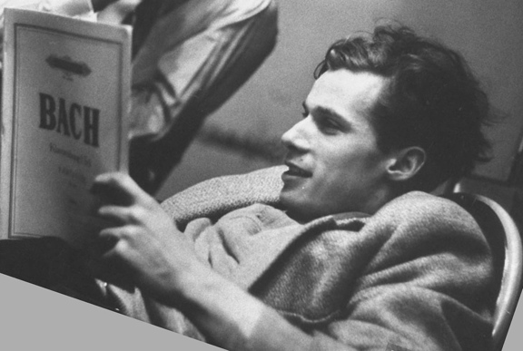 glenn-gould